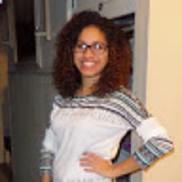 Meet your Posher, Ruth - Picture 1 of 1